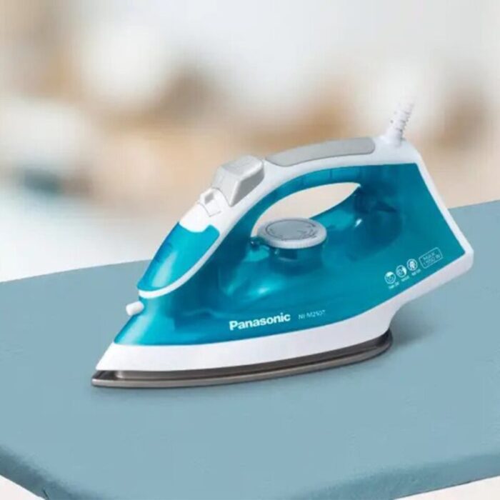 1550w m series light easy steam iron ni m250tgsh 240925094015 1