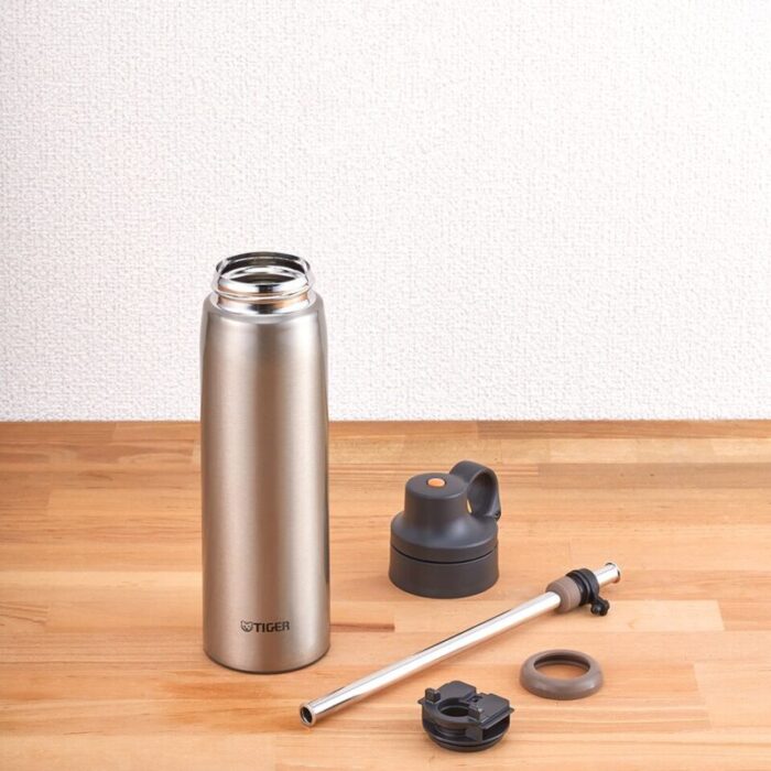 500ml vacuum insulated stainless steel straw bottle mcs a050 xc 240923022915 1