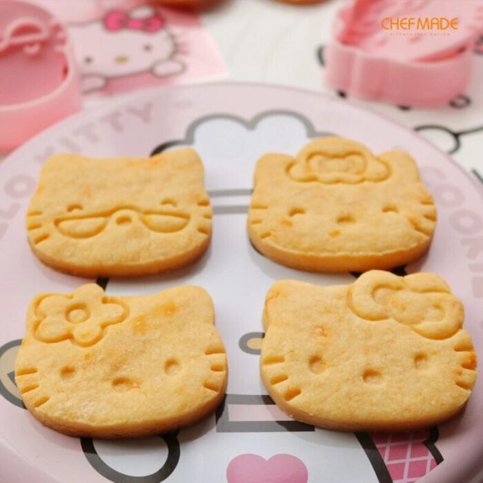 chefmade pp biscuit mould 4pc pink hello kitty 1898cm kt7059 240801102636 4