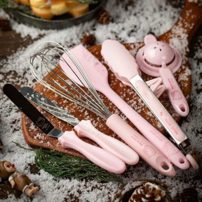 chefmade ss with plastic handle cake spatula l23xw25xh15 35cm 2pc hello kitty 1898cm kt7015 240801102631 5