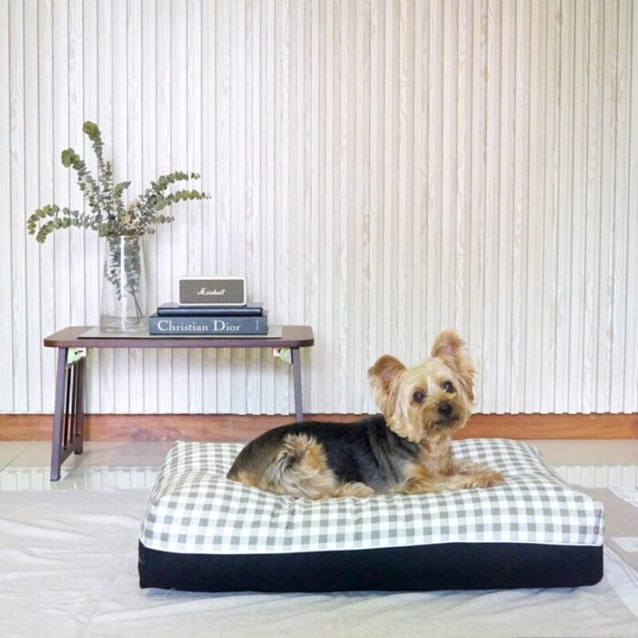 marshalle cooling medium sized dog bed beige and black 240228050029 1